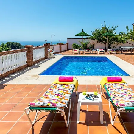 Villa Tres Olivos By