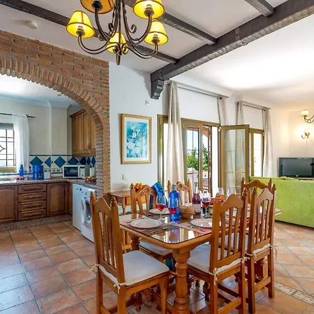 Villa Tres Olivos By